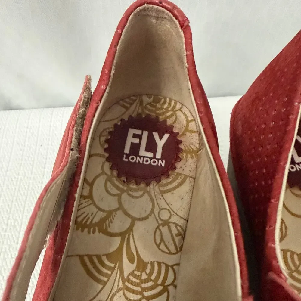 Fly London Yasi Wedge Pump Women’s Size 8 Lipstick Red Leather Shoes